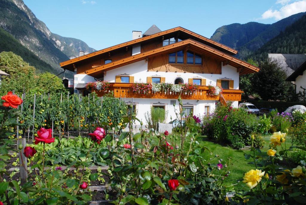 Zur Bruecke - Your Home In Heart Of South Tyrol, With Brixencard And Free Parking Fortezza Eksteriør bilde