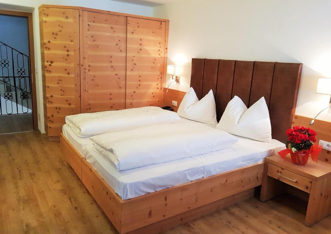 Zur Bruecke - Your Home In Heart Of South Tyrol, With Brixencard And Free Parking Fortezza Eksteriør bilde