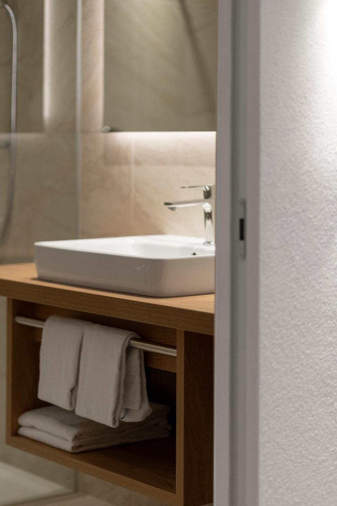 Zur Bruecke - Your Home In Heart Of South Tyrol, With Brixencard And Free Parking Fortezza Eksteriør bilde
