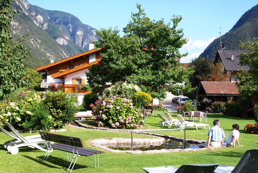 Zur Bruecke - Your Home In Heart Of South Tyrol, With Brixencard And Free Parking Fortezza Eksteriør bilde